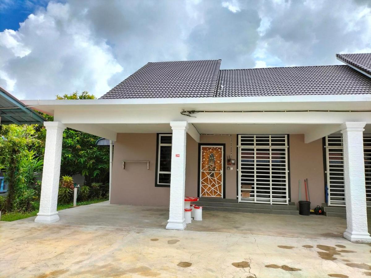 Wipah Guest House In Kampung Lundang, 哥打巴鲁 外观 照片